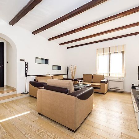 Apartments Draznik 扎顿 外观 照片